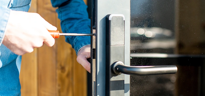 Aluminium Door Lock Replacement in San Bernardino, California